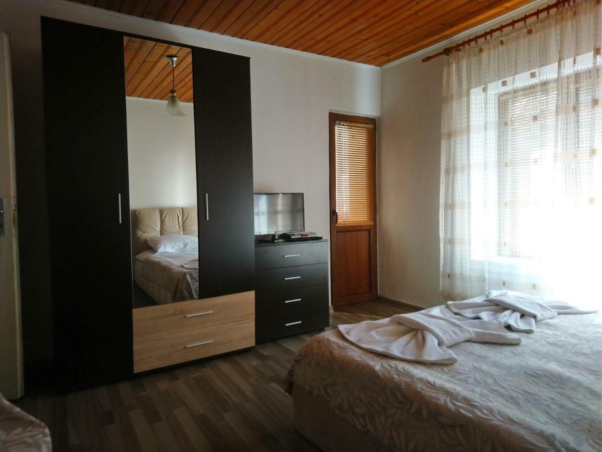 Guest House Emmy Trigrad Luaran gambar